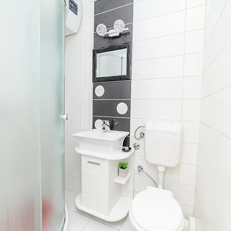 Beautiful Cozy Close To Center * Sarajevo